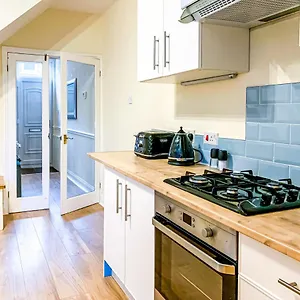 The Victoria - Quaint Victorian With Free Parking , York United Kingdom