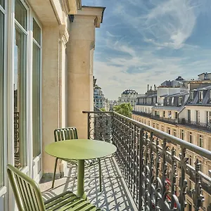 Numa Champs-elysees 4*, Parigi Francia